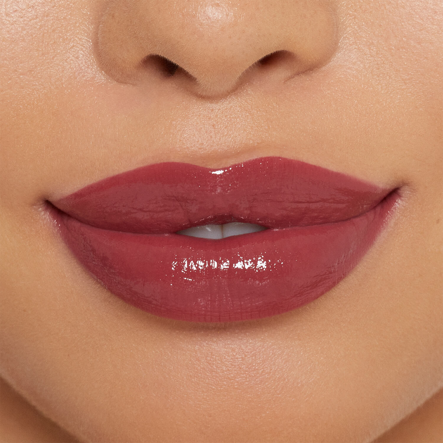 KJ LIP SHINE LACQUER (LABIAL LÍQUIDO)